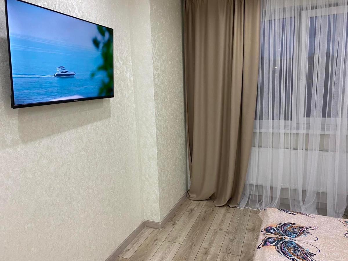 Люкс Апартаменты .Район Автовокзала,В Жк Арена Rivne Dış mekan fotoğraf